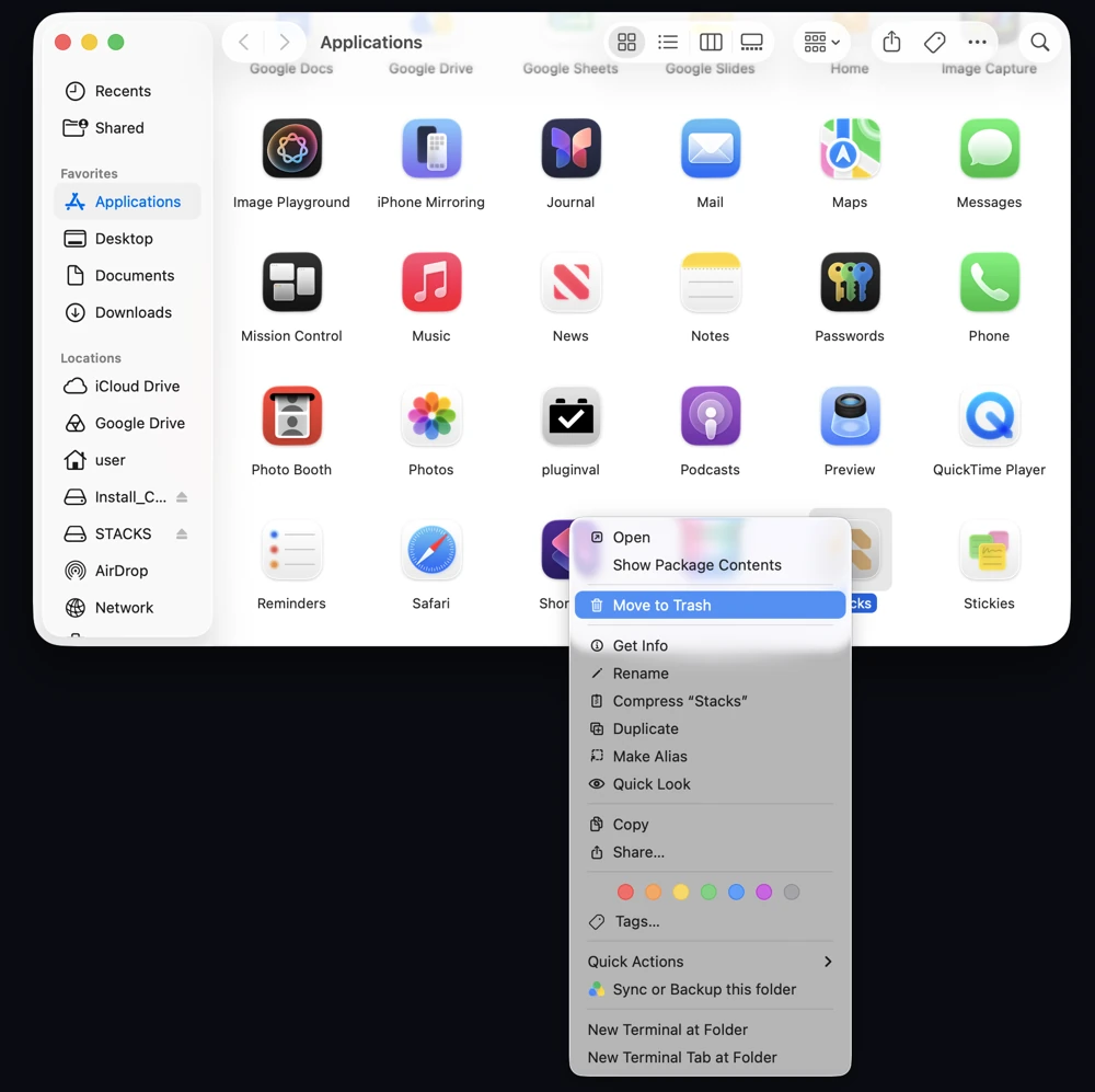 Finder, Applications, with Stacks right-clicked and Move to Trash highlighted.